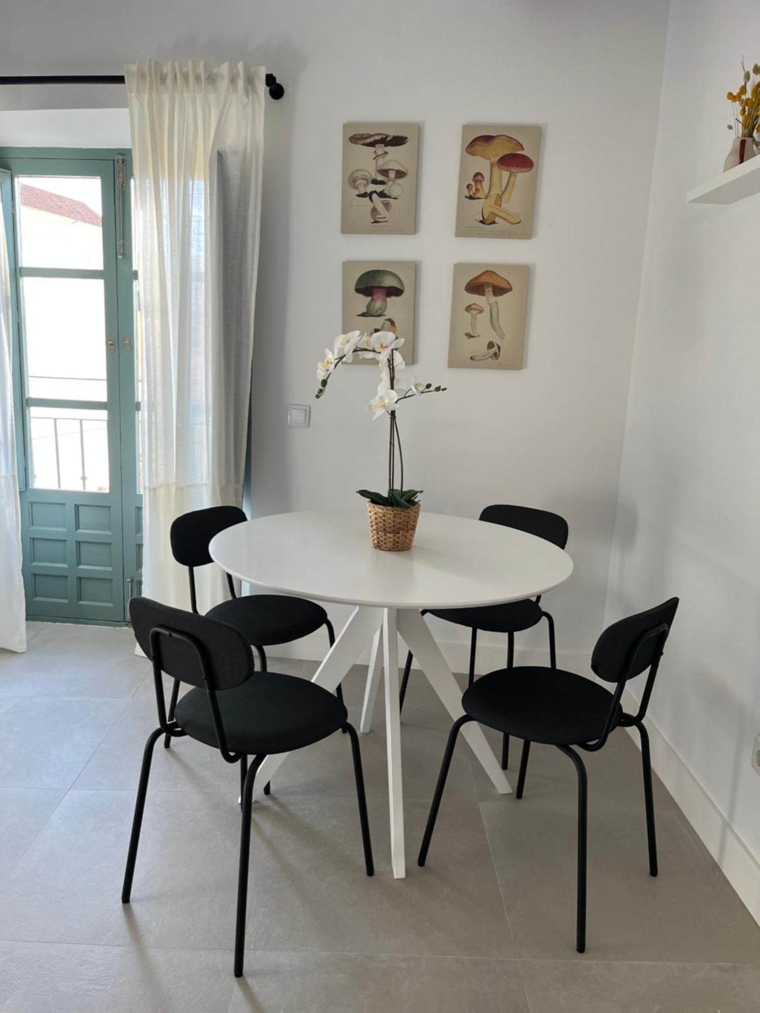 מאלגה The Sunnydise Apartment Luxury Duplex In The City Center מראה חיצוני תמונה