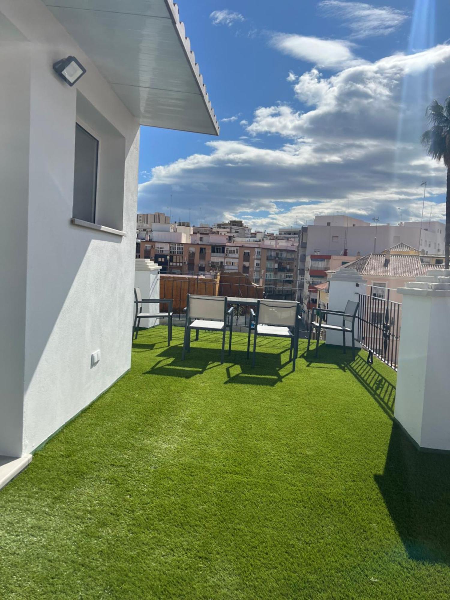 מאלגה The Sunnydise Apartment Luxury Duplex In The City Center מראה חיצוני תמונה